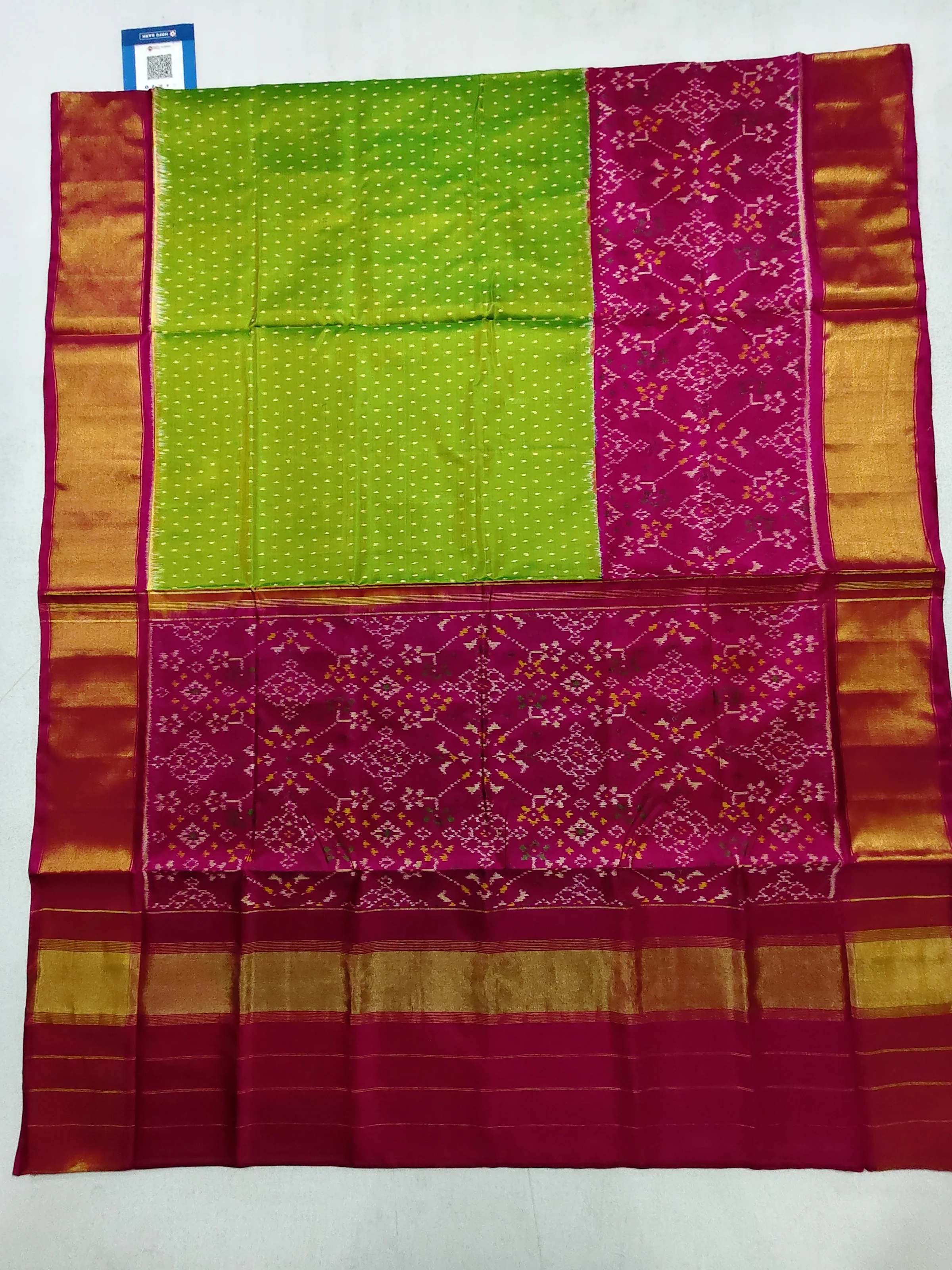 Tissue Border Pista Green Navratan Motifs Designer Blouse Single Ikat Patola Saree 6 Ply Silk