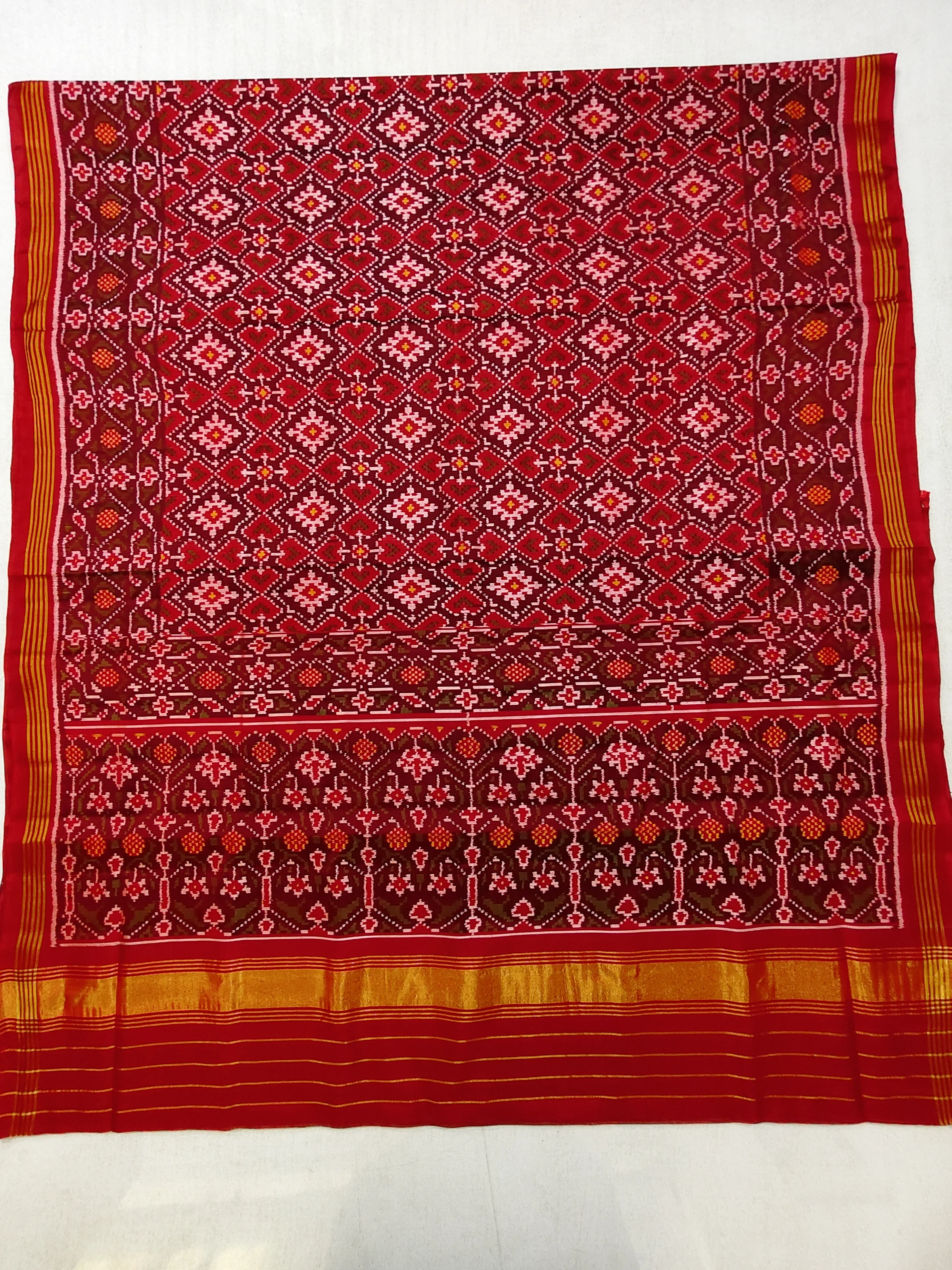 Red Brown Jad Border Pand Chanda Motifs Single Ikat Patola Saree with Blouse Piece (8 Ply Silk)