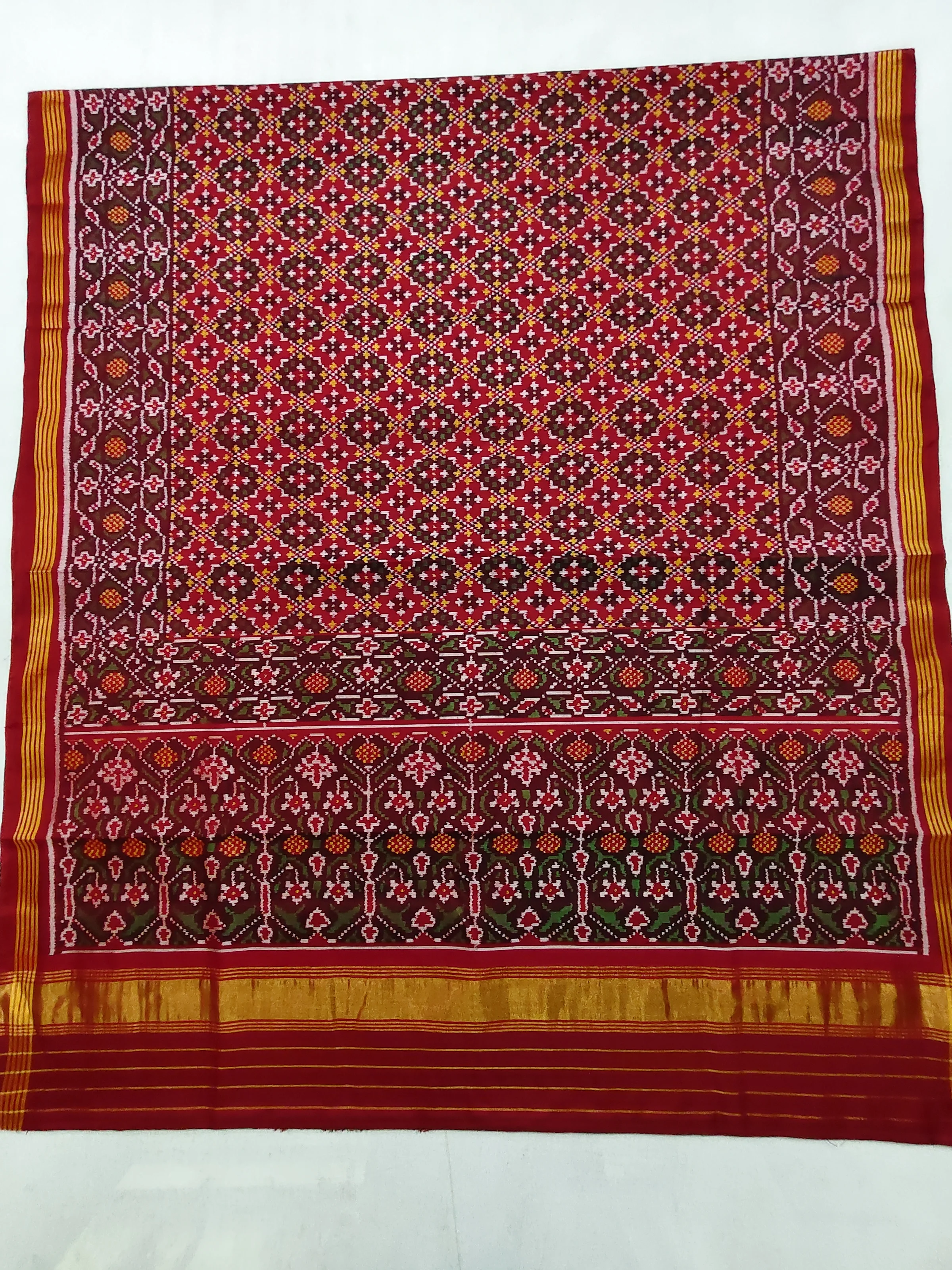 Red Jad Border with Buttonfulbhat Motifs Single Ikat Patola Saree 8 Ply Silk