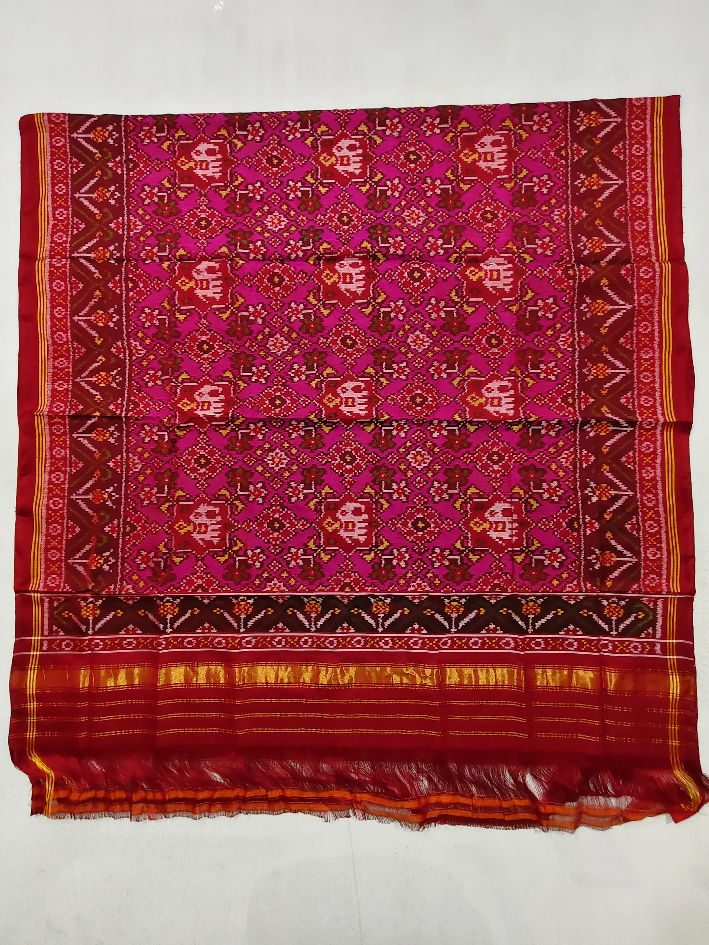 Red Jad Border Pink Navratan Elephant Motifs Single Ikat Chaniya Choli Dupatta