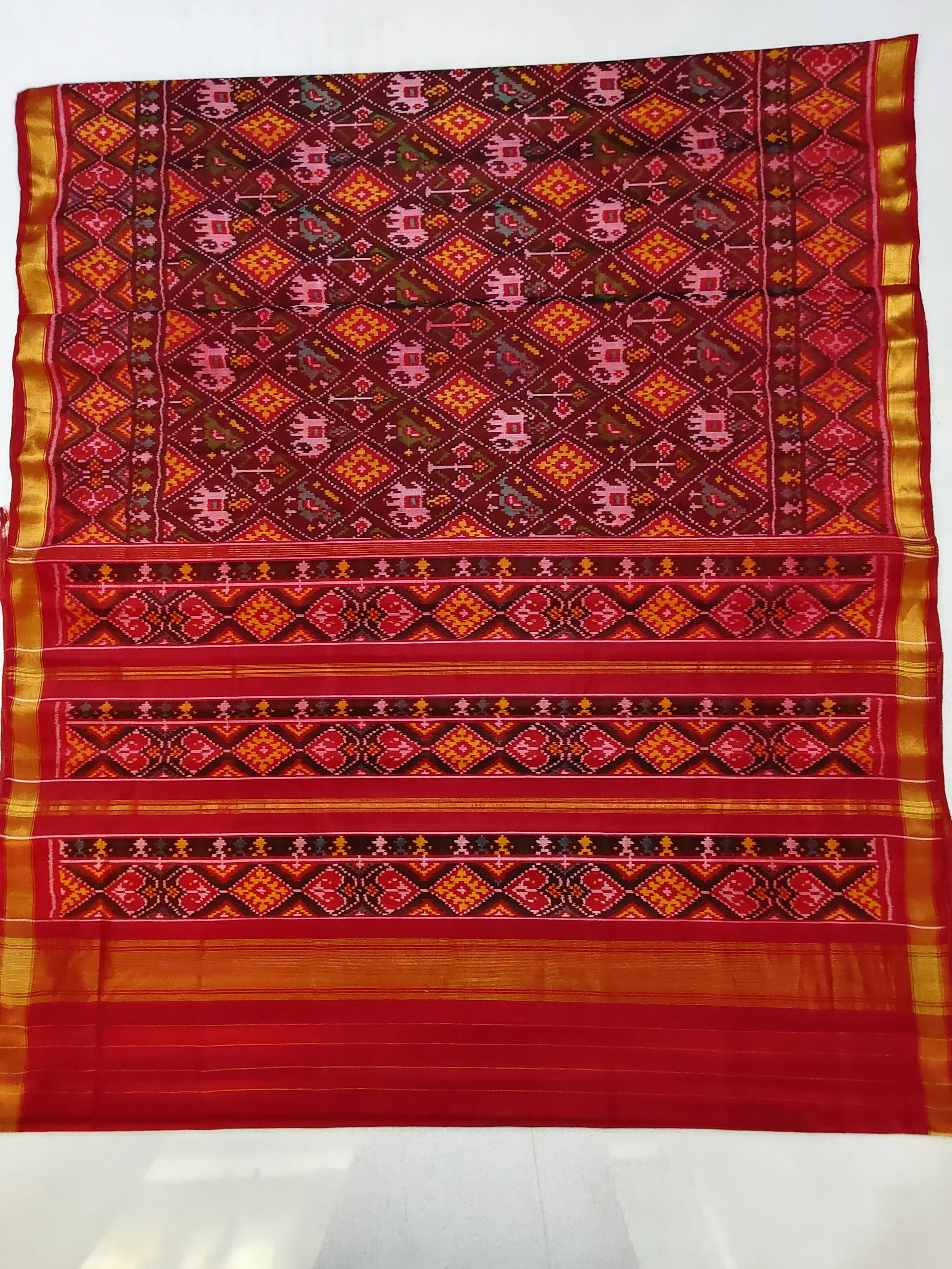 Red Brown Selari Border Nanu Narikunj with Chanda Motifs Single Ikat Patola Saree with Blouse Piece (6 Ply Silk)