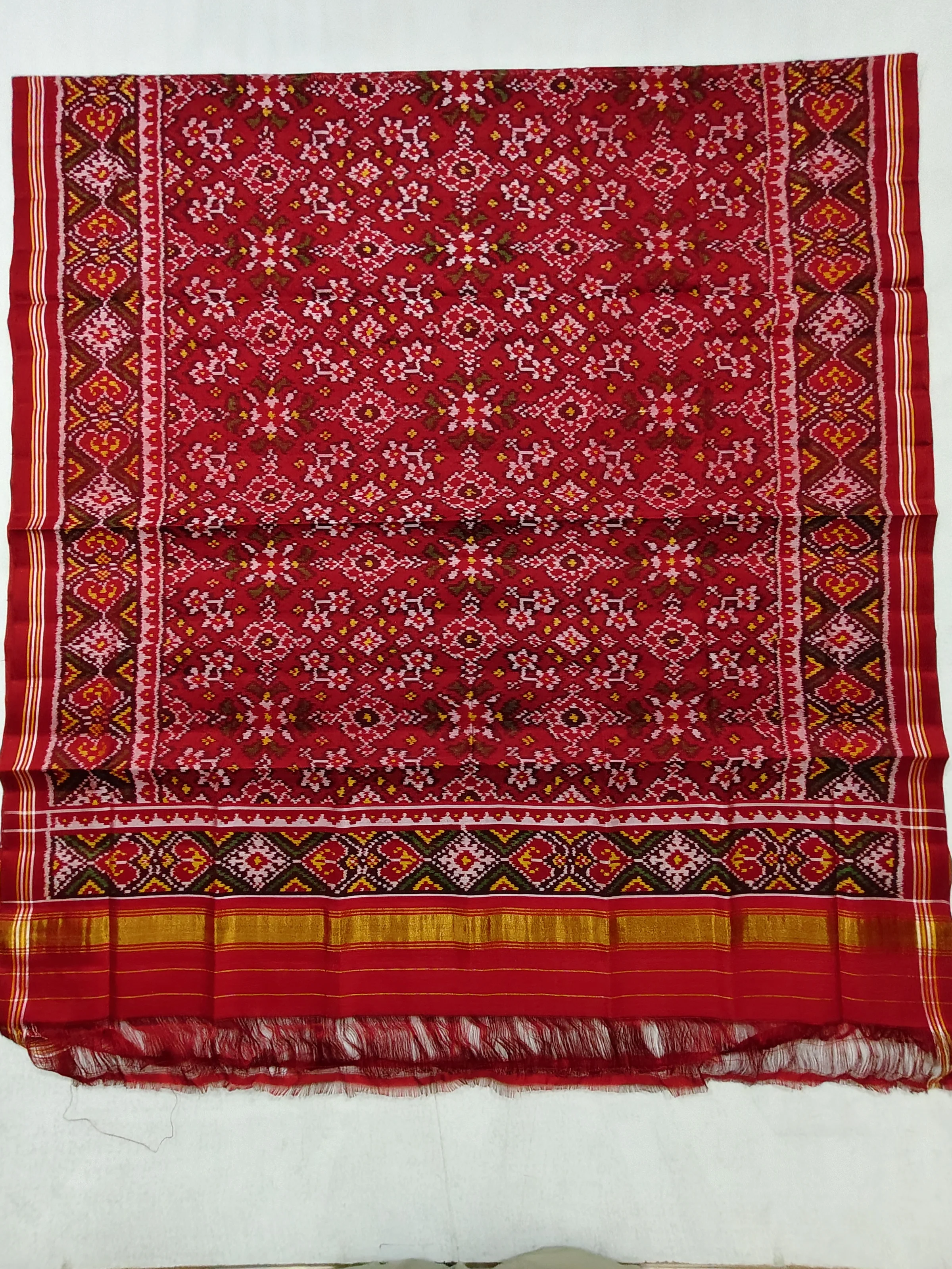 Red Selari Border Red Maroon Navratan Chaniya Choli Dupatta – Full Size 2.50 Meter