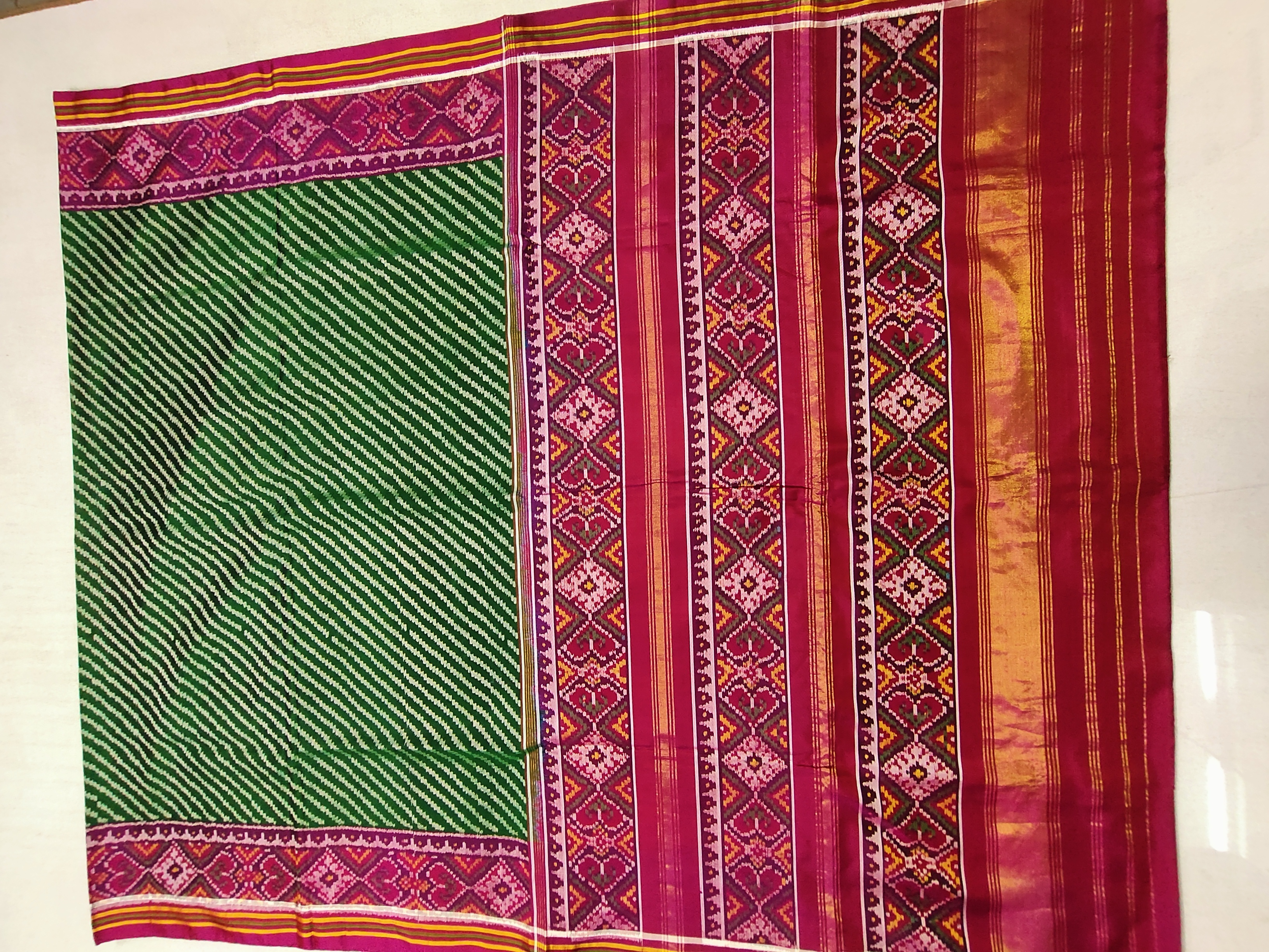 Pink Selari Border Lehriya Green Semi Ikat Patola Saree