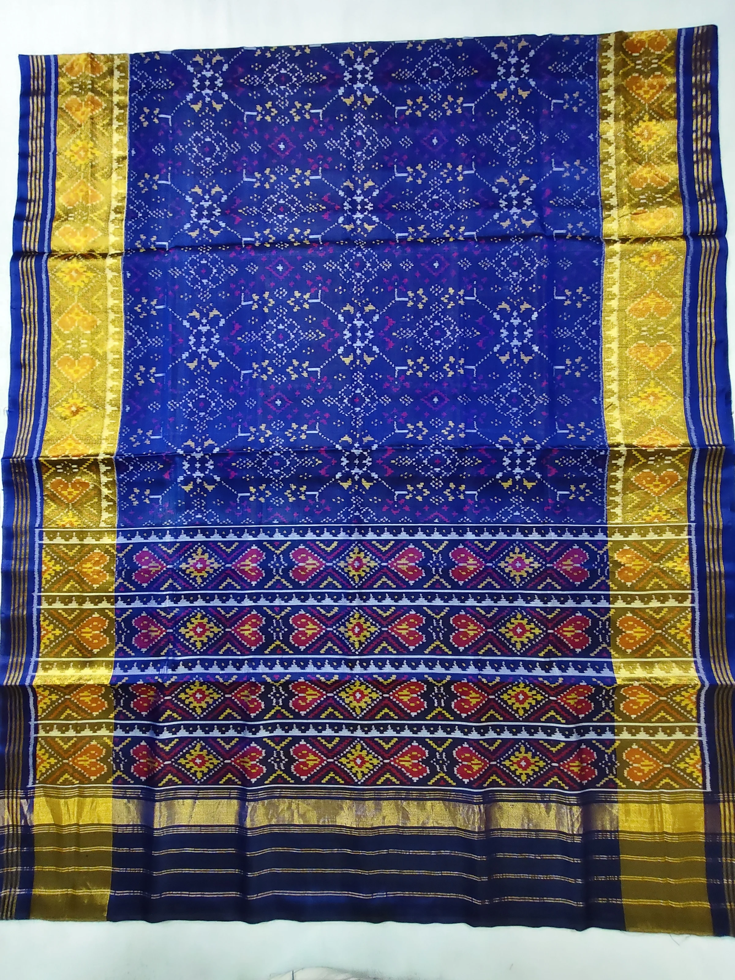 Blue Selari Border Navratan Motifs Single Ikat Patola Saree with Blouse Piece (6 Ply Silk)