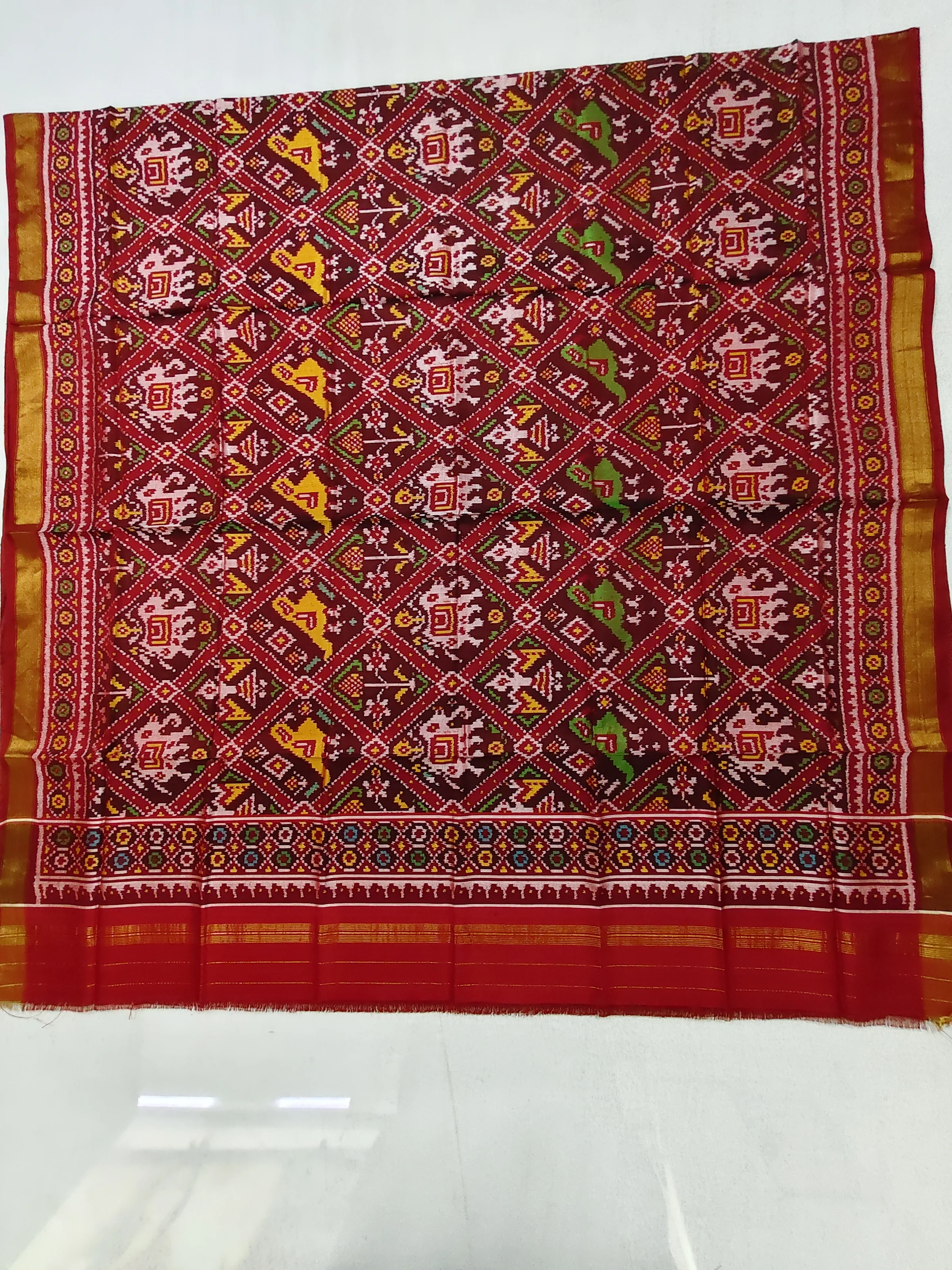 Jansi Border Motu Narikunj Single Ikat Dupatta for Chaniya Choli